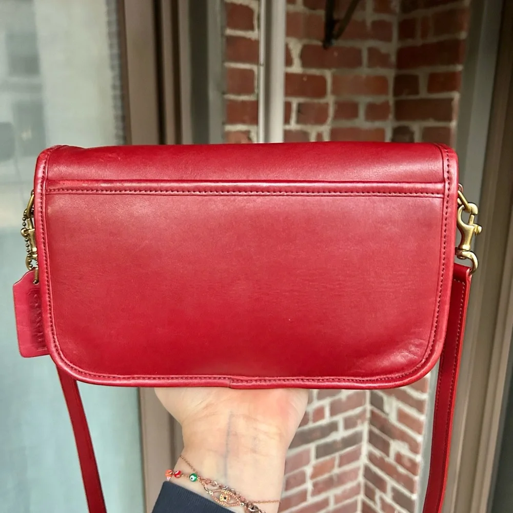 Vintage coach pocket purse style 9755 crossbody red leather retro y2k turnlock - Picture 2 of 12